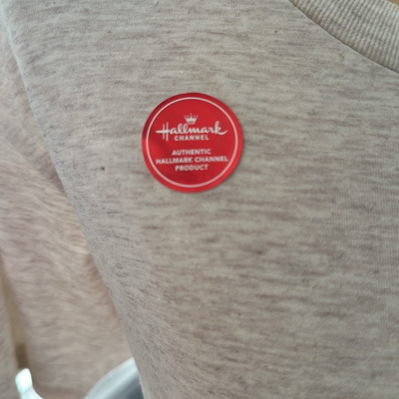 NWT: Hallmark Channel Xmas Shirt - Picture 8 of 13